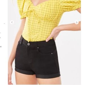 🔥Forever 21 Cuffed Denim Push-Up Shorts